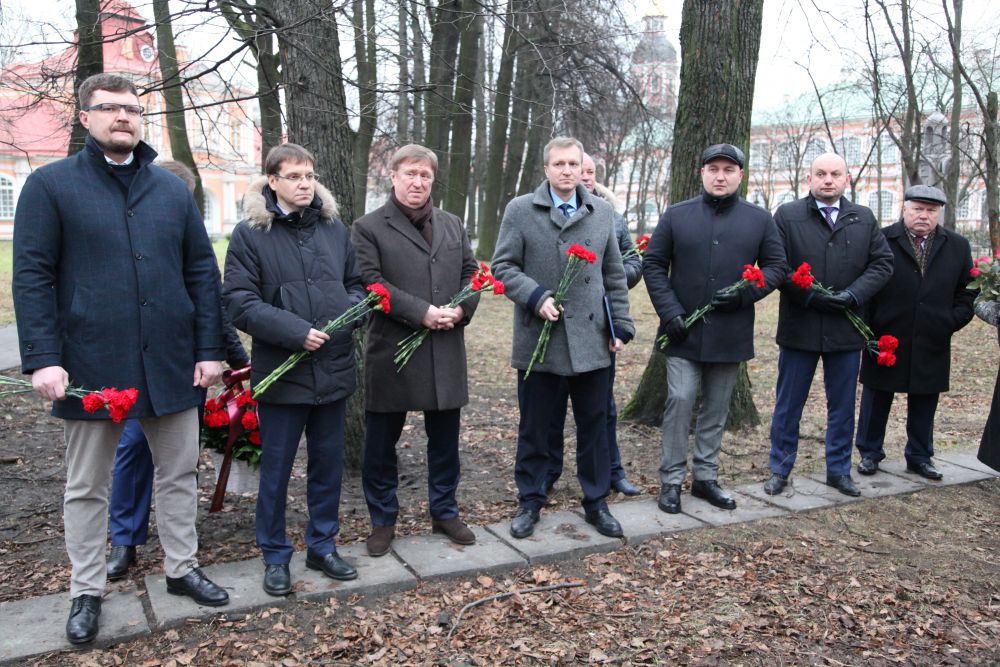 «Теплосеть Санкт-Петербурга» сохраняет память об основателях теплофикации города 