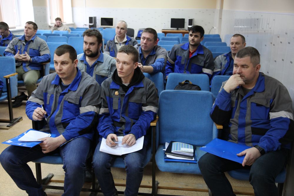Специалисты АО «Теплосеть Санкт-Петербурга» получили статус профессиональных спасателей 