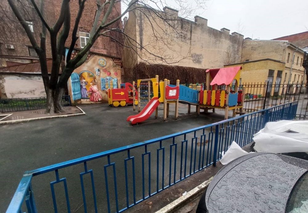 детская площадка