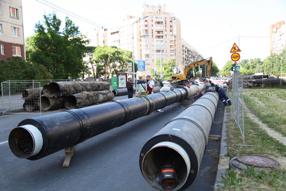«Теплосеть Санкт-Петербурга» приступила к подключению нового трубопровода в Невском районе