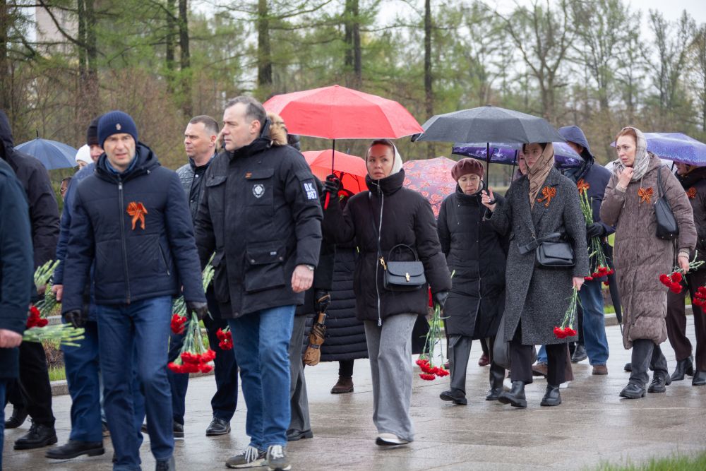 фото-пискаревка070525(2)